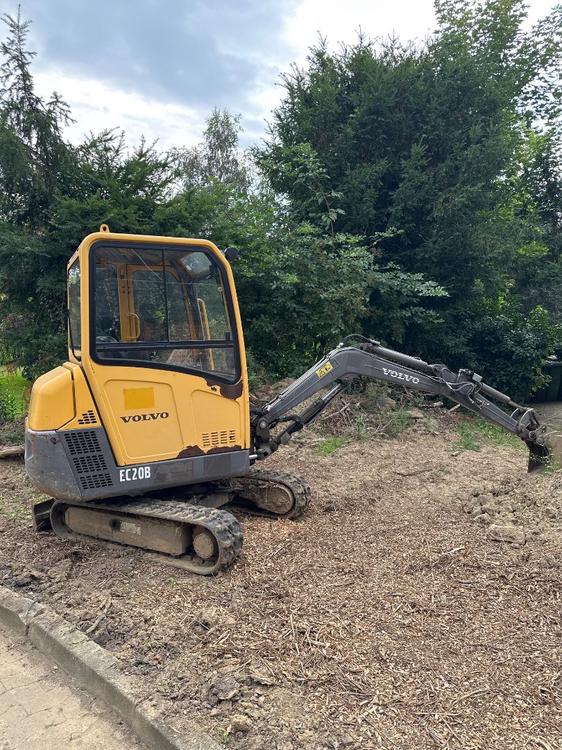 Minibagger 1,8t mieten in Holle