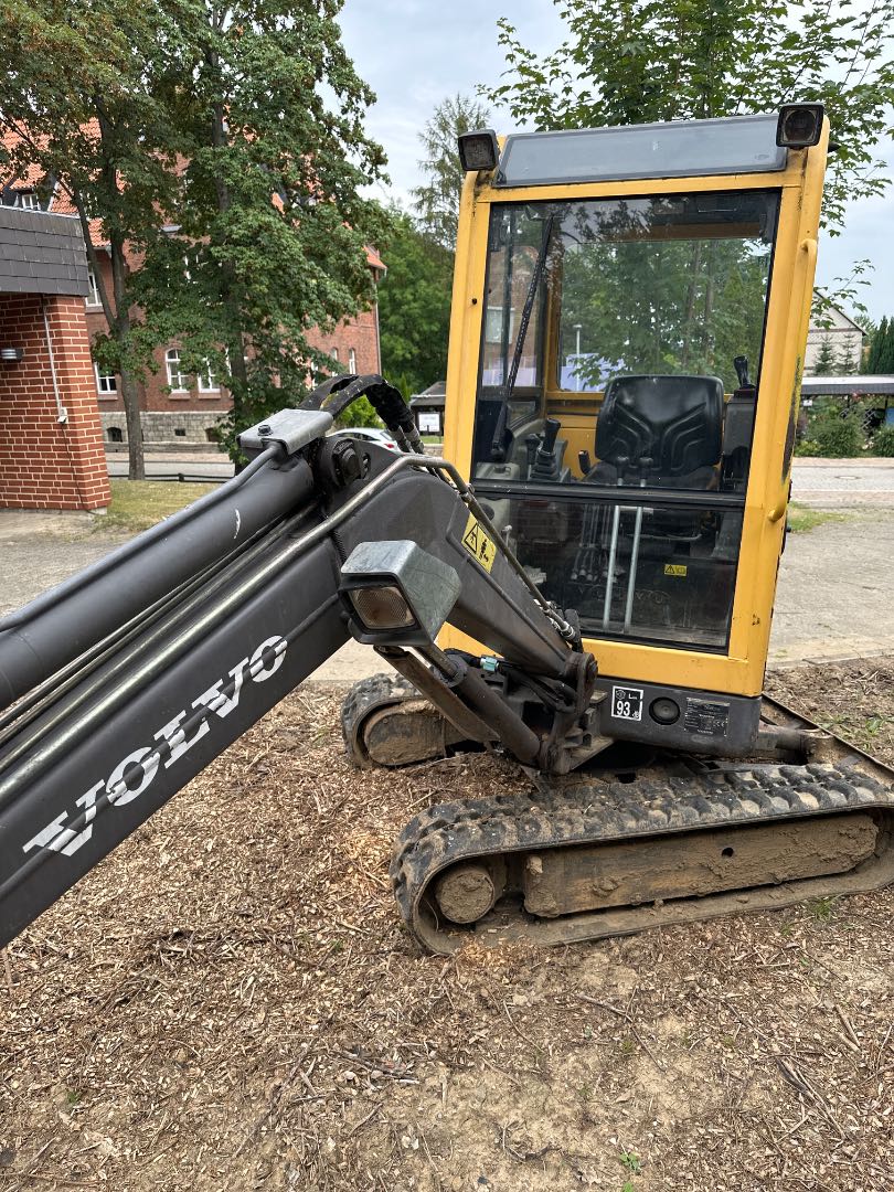 Minibagger 1,8t – Foto 3 von 3
